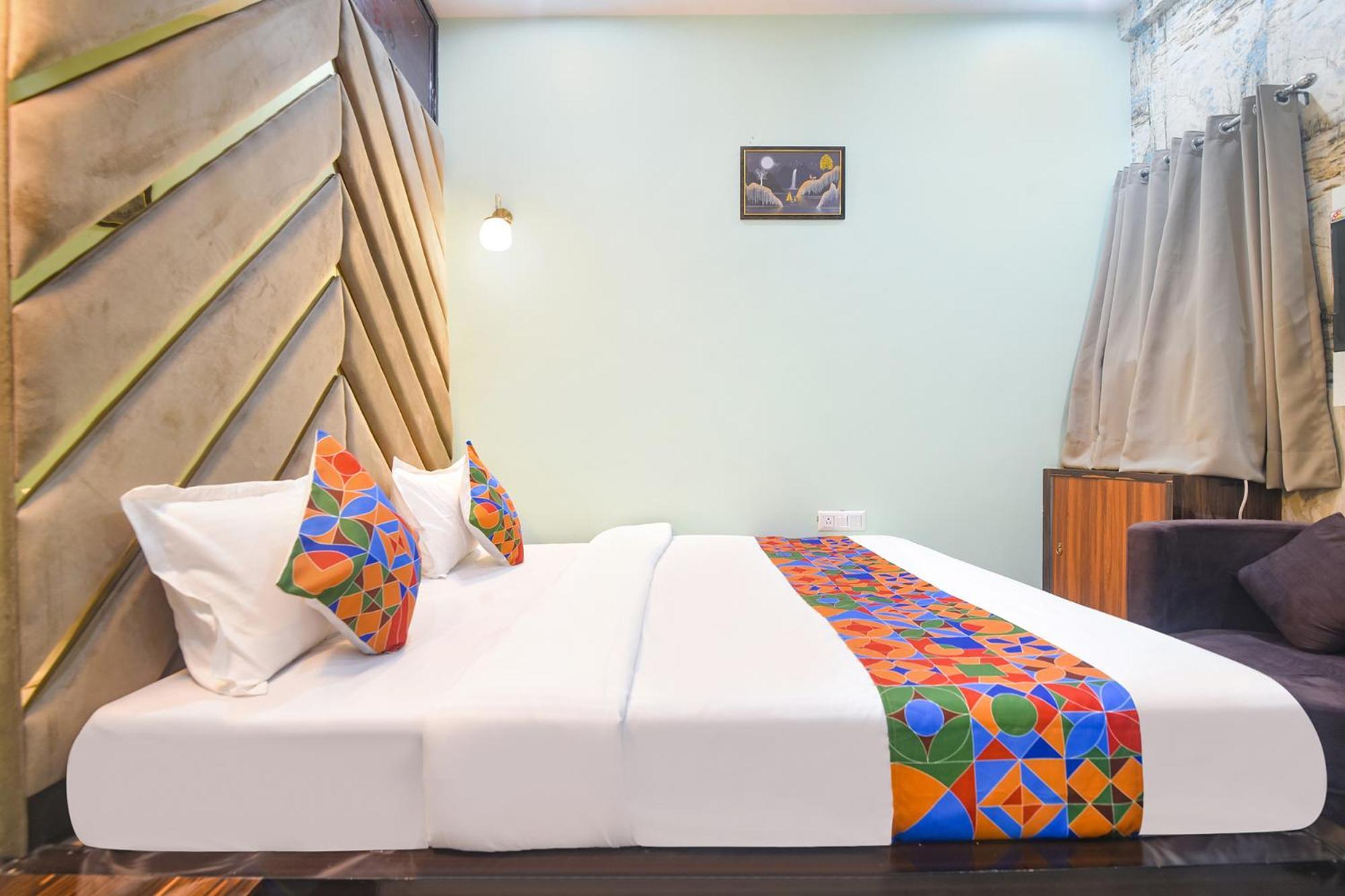 Fabexpress Mu Club Hotell Patna  Eksteriør bilde