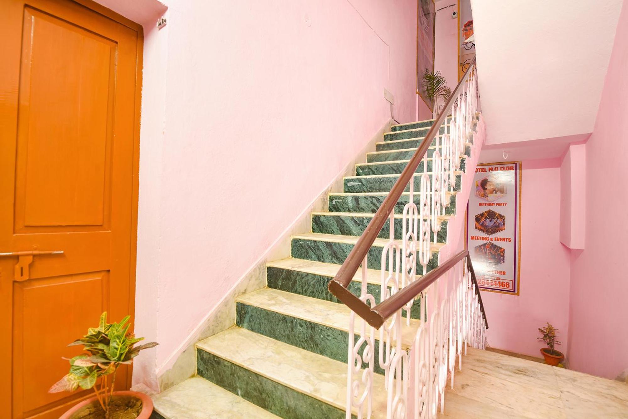 Fabexpress Mu Club Hotell Patna  Eksteriør bilde